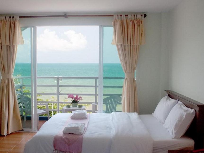Blue House Beach Pattaya Esterno foto